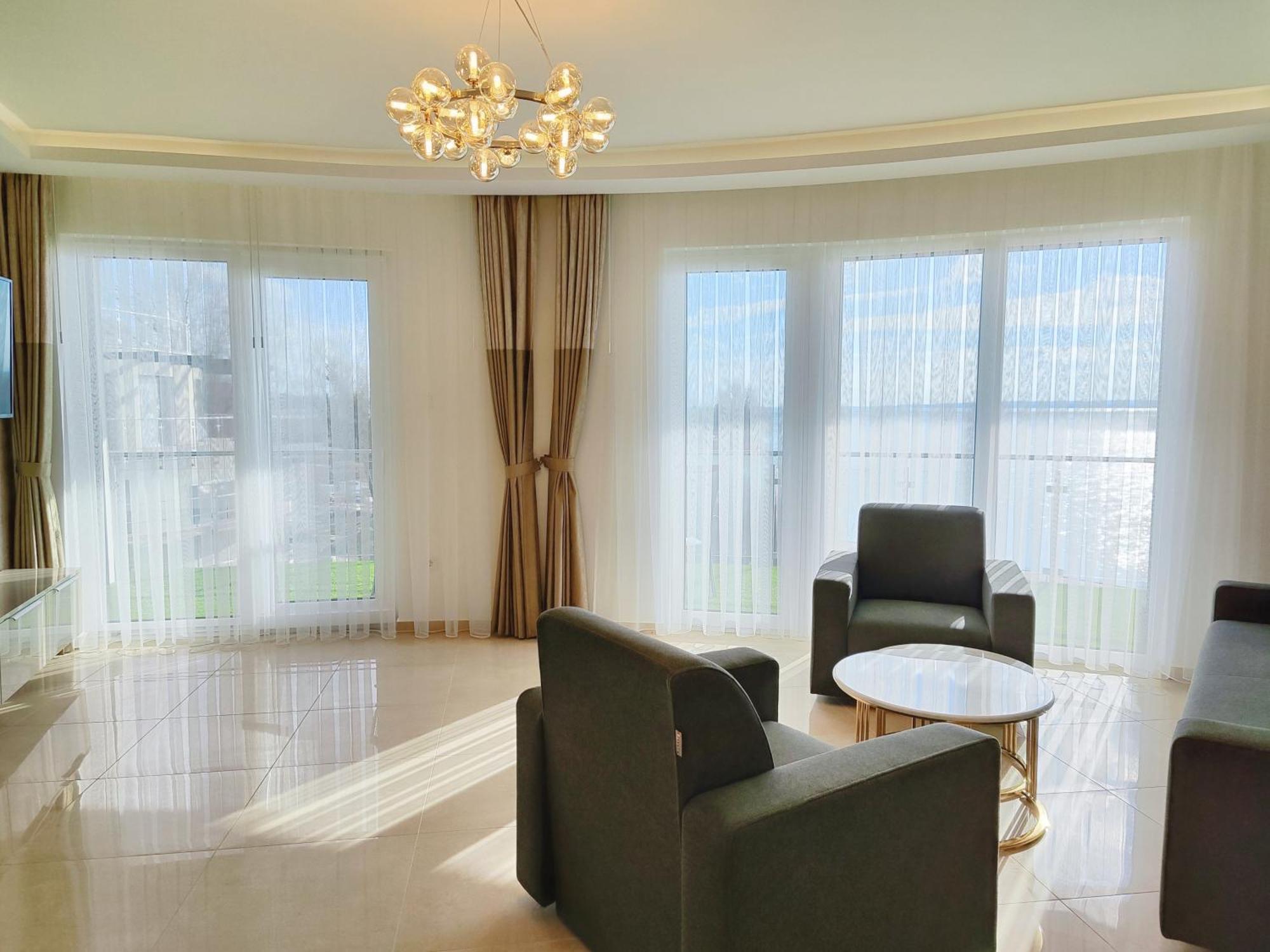 Royal Martin'S Apartment Keszthely Esterno foto